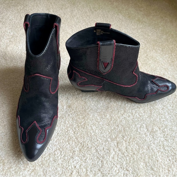 ISOLA 6406001 Women's Bootie Western Ankle
Boots Black Red Leather Size - Picture 3 of 8